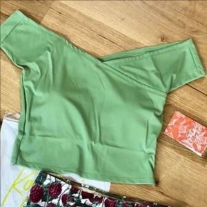 Kortni Jeane seagrass off the shoulder medium top